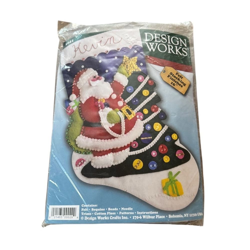 Design Works NIP  Santa Trimming The Tree Stocking Kit